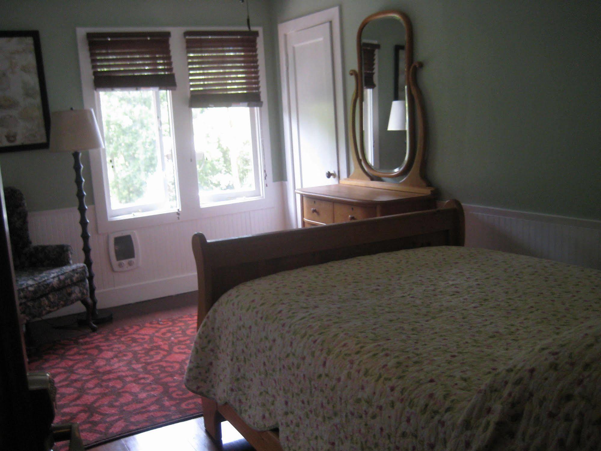 Guerneville Lodge Kültér fotó
